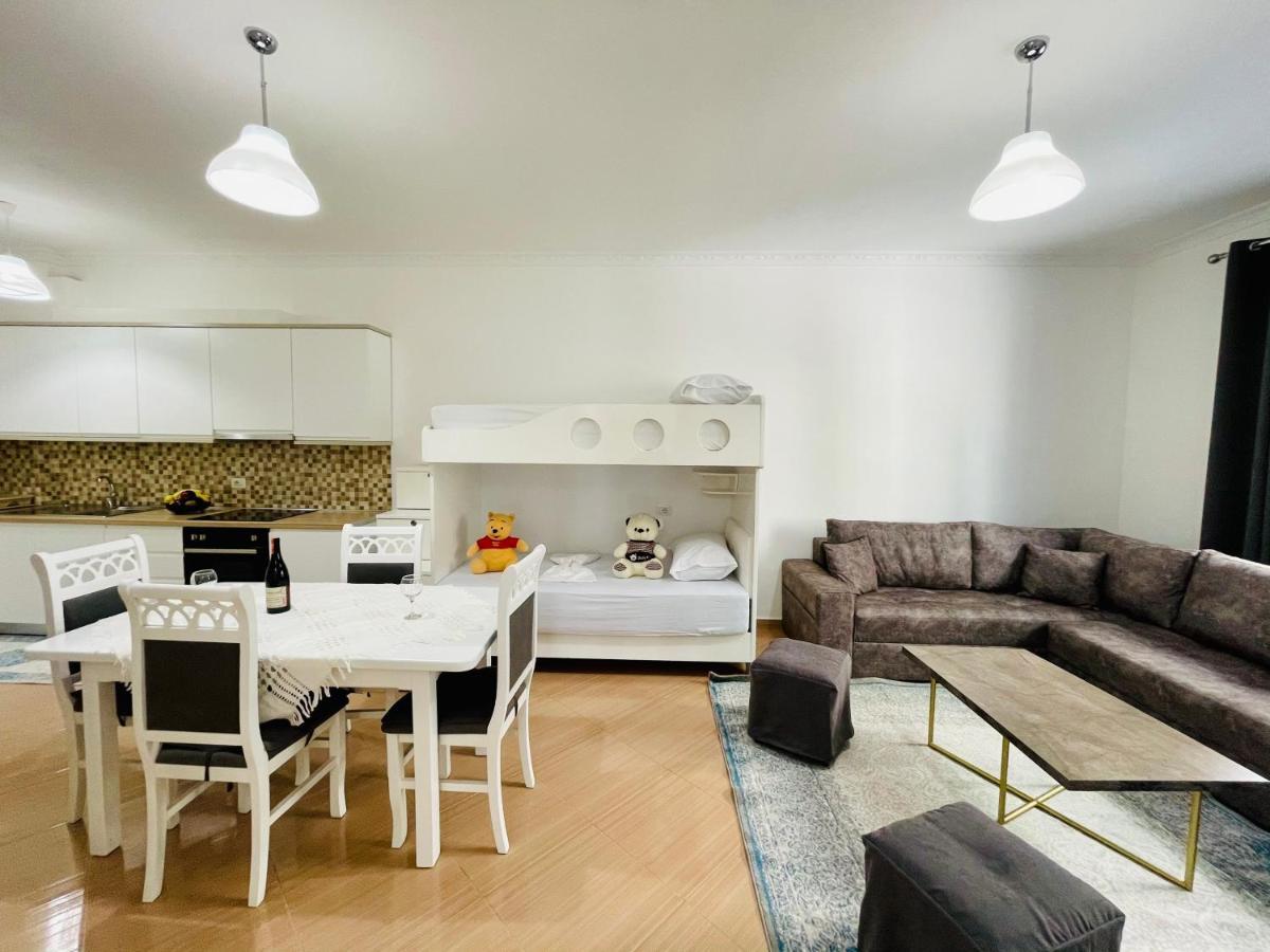Jico Travel - Bani Apartments Vlorë Exterior foto